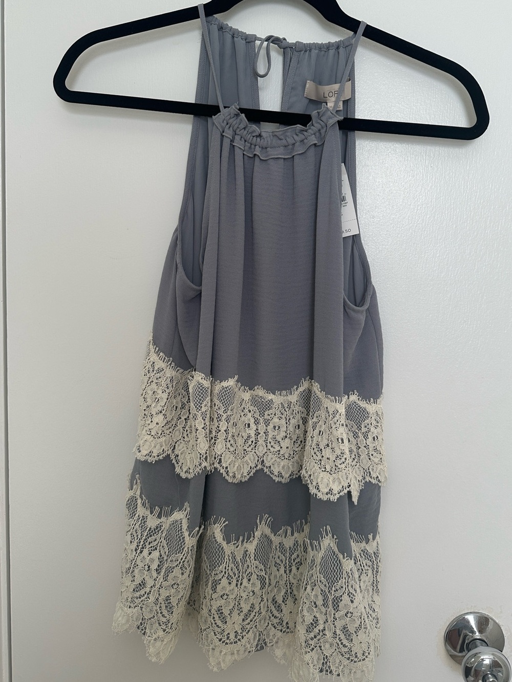 NWT LOFT Gray Halter Top with Ivory Lace 🩶 SIZE XS
